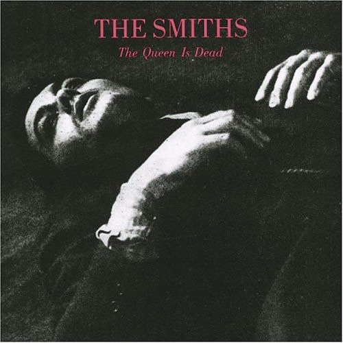 paroles The Smiths There Is A Light That Never Goes Out